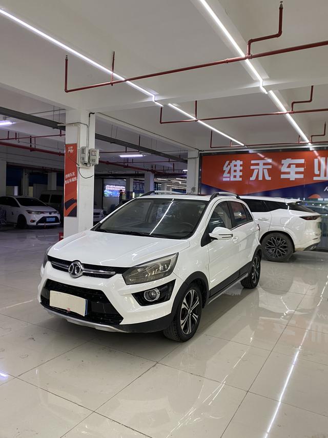 BAIC Shenbao X25