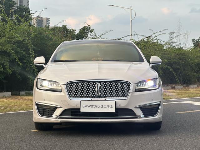 Lincoln MKZ