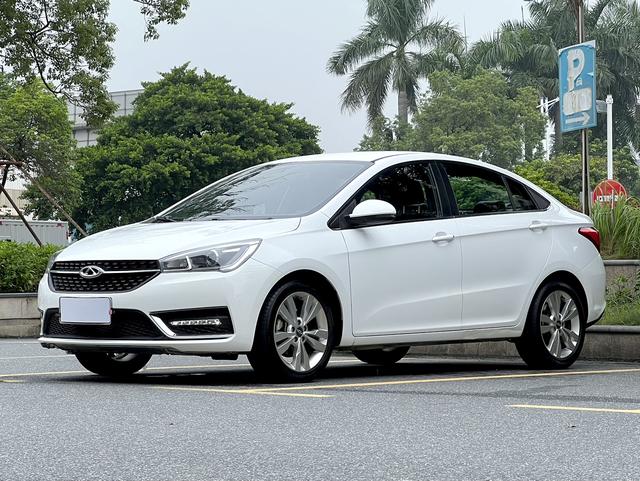 Chery Arrizo 5