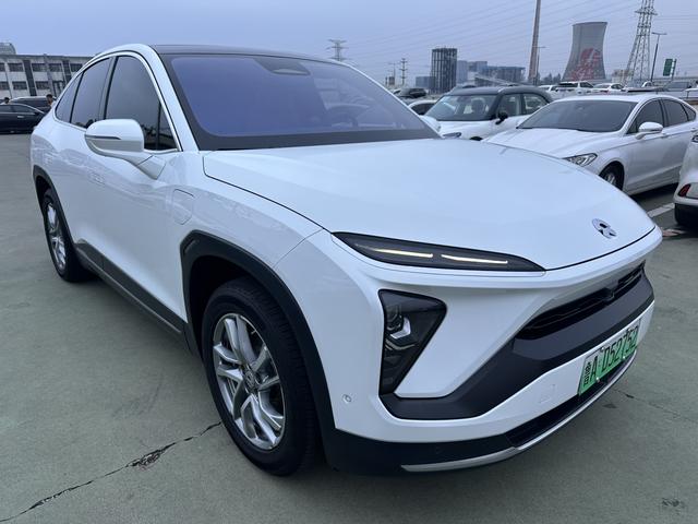 NIO EC6