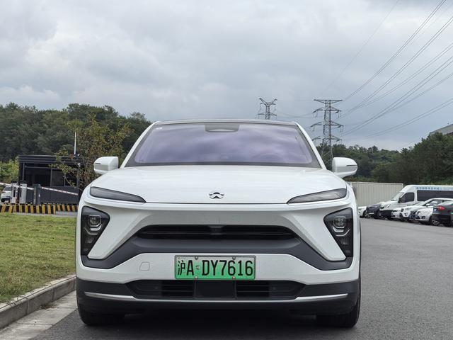 NIO EC6