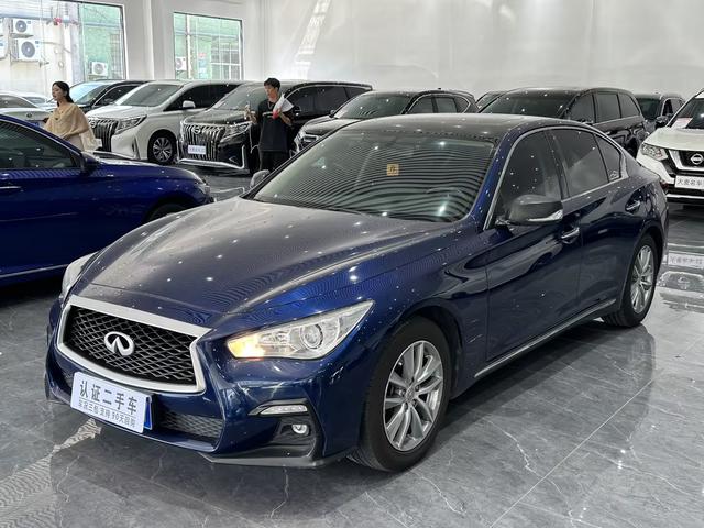 Infiniti Q50L