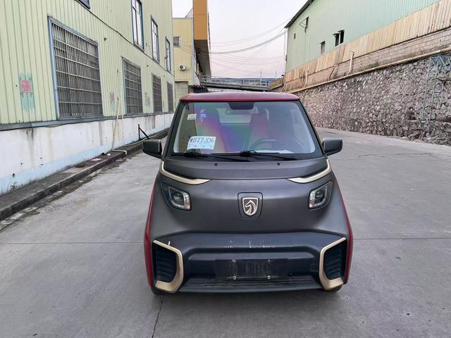 Baojun E200