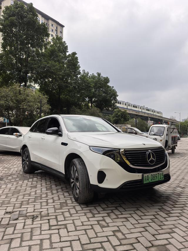 Mercedes-Benz EQC