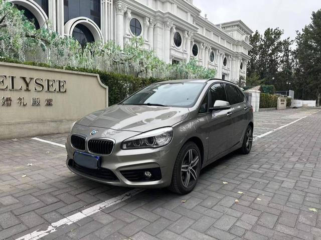 BMW 2 series station wagon