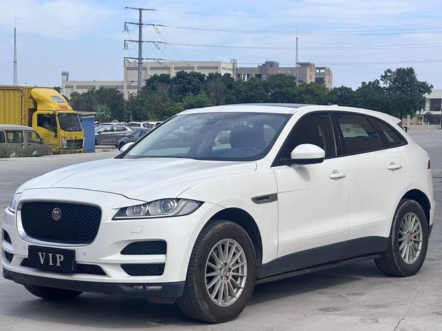 Jaguar F-PACE