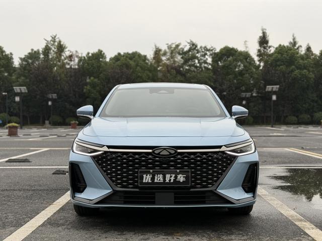 Chery Fengyun A8