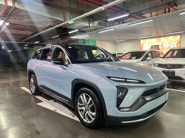 NIO ES6