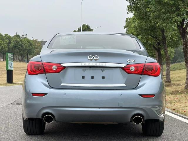 Infiniti Q50