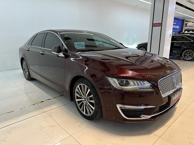 Lincoln MKZ