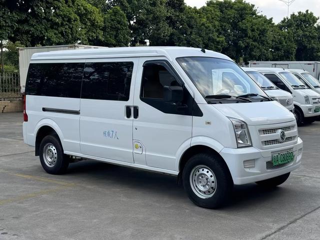 Dongfeng Xiaokang EC36