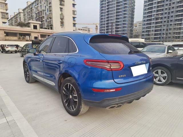 Zotye SR9