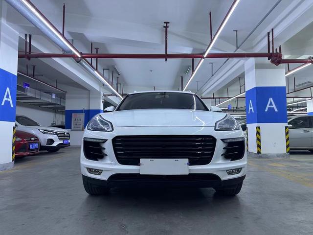 Zotye SR9