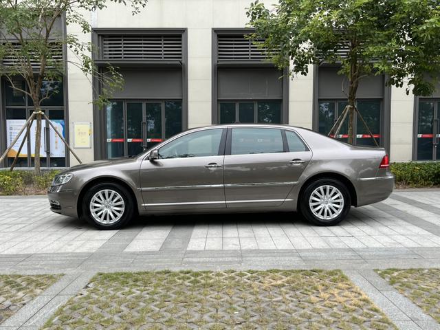 Volkswagen Phaeton