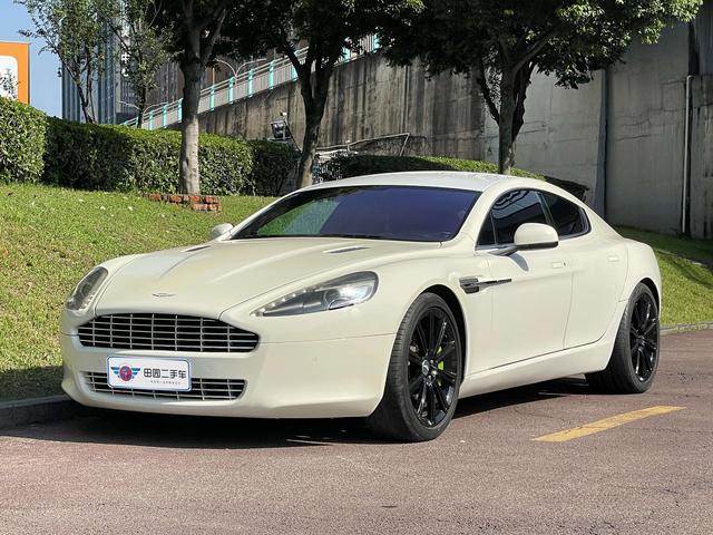 Aston Martin Rapide