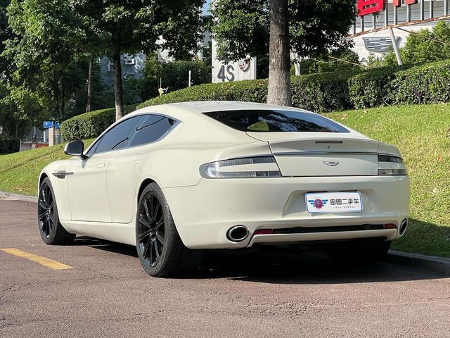 Aston Martin Rapide