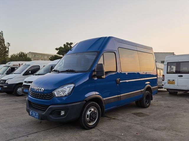 Iveco Wolfson