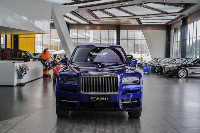 Rolls Royce Cullinan