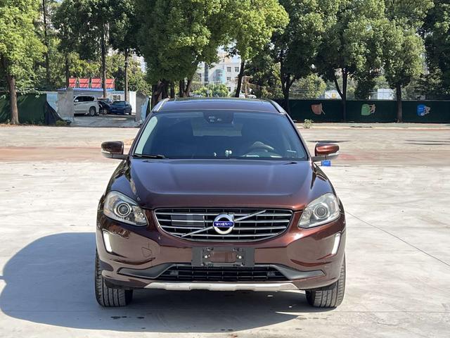 Volvo XC60 (imported)