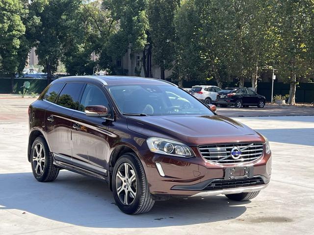 Volvo XC60 (imported)