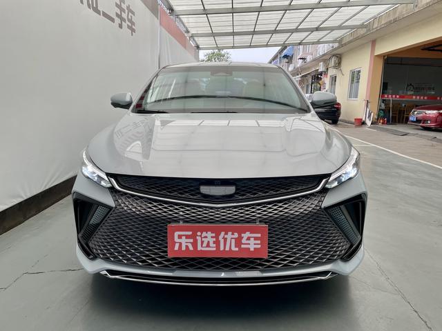 Geely Emgrand L HiP