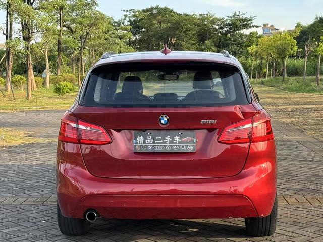 BMW 2 series station wagon (imported)