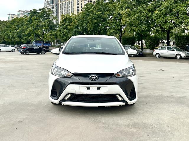 Toyota YARiS L Enjoy