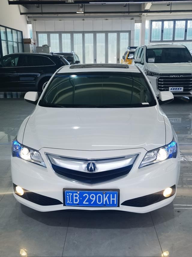 Acura ILX