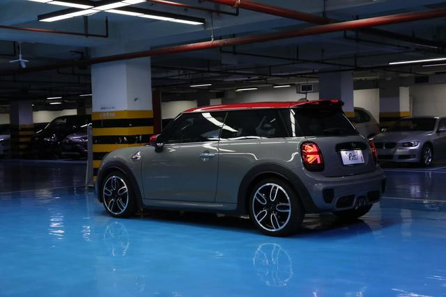 MINI JCW