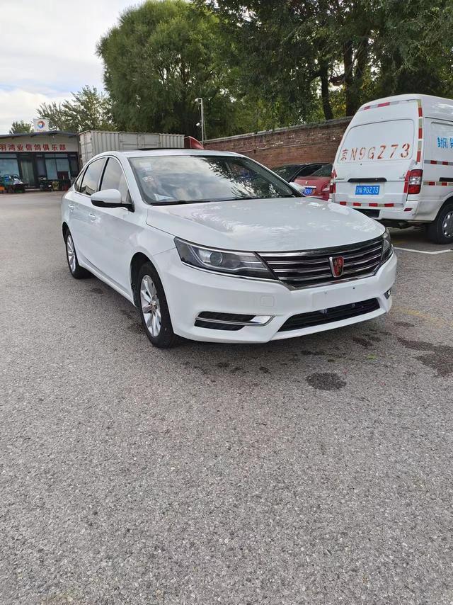 Roewe i6