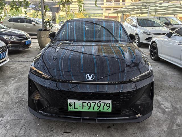 Changan UNI-V Smart Electric iDD