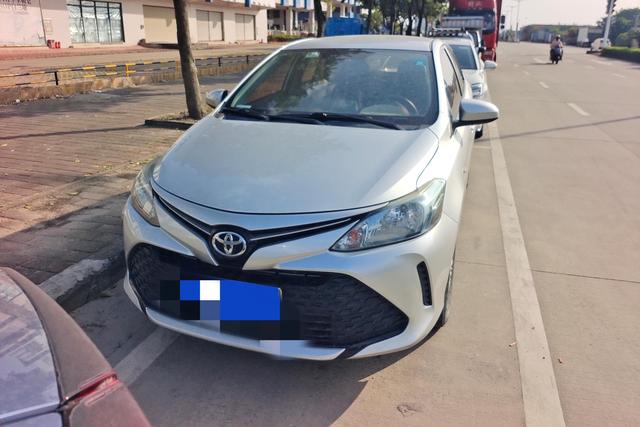 Toyota Vios FS