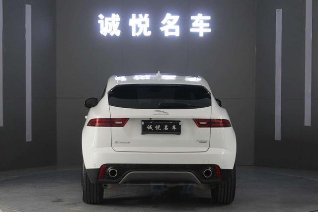 Jaguar E-PACE