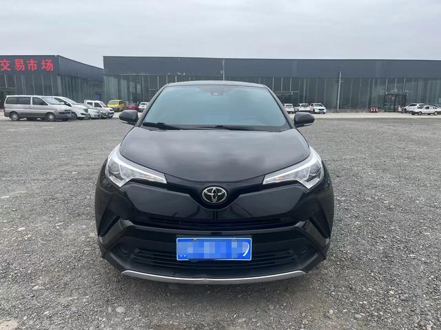 Toyota C-HR Hybrid