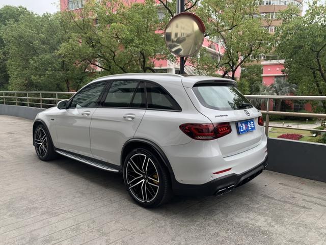 Mercedes-Benz GLC AMG