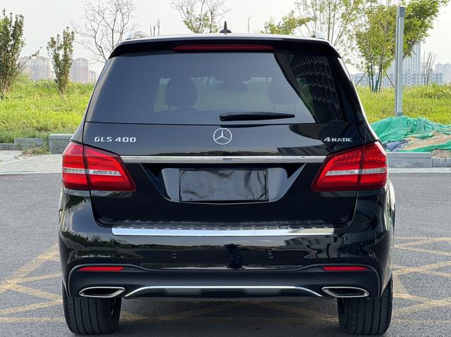 Mercedes-Benz Mercedes Benz GLS