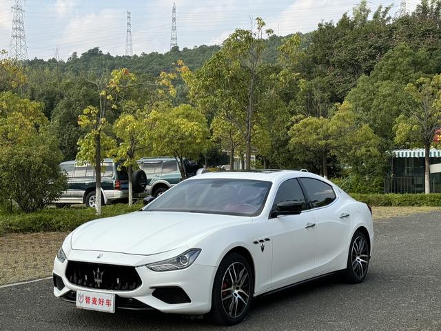 Maserati Ghibli