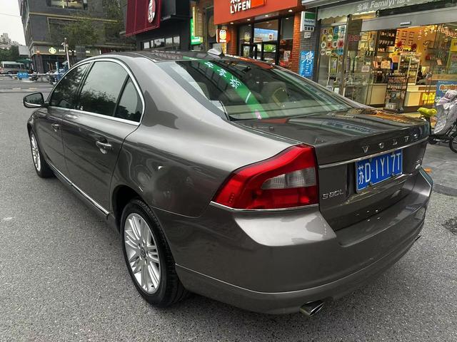 Volvo S80L