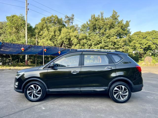 Baojun 560