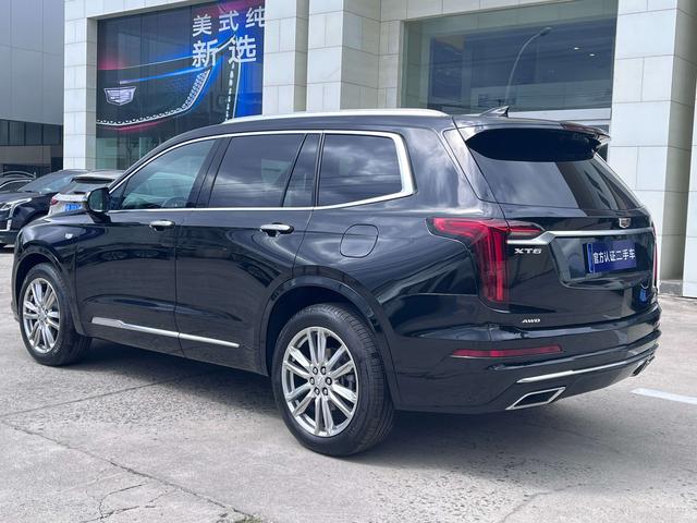 Cadillac XT6