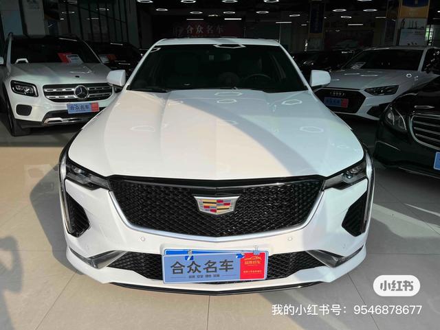 Cadillac CT4