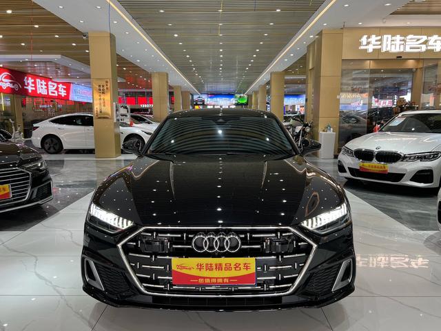 Audi A7L