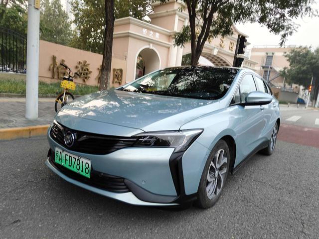 Buick Weilan 6 PHEV