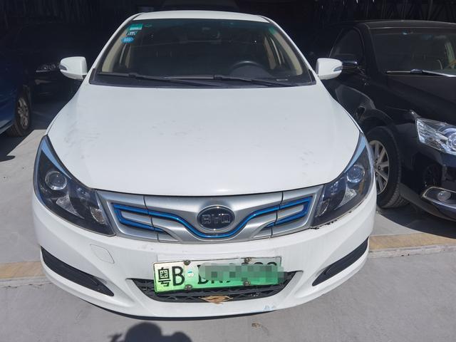 BYD e5