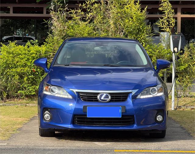 Lexus CT