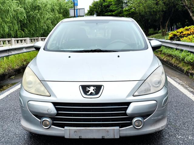 Peugeot 307