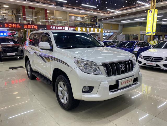 Toyota Prado (imported)