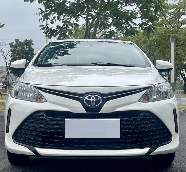 Toyota Vios FS