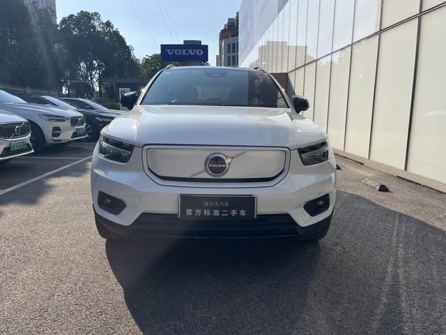 Volvo XC40 EV