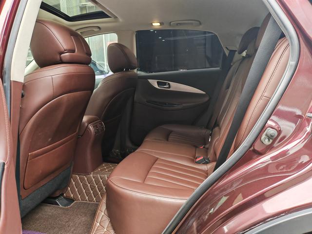 Infiniti QX50